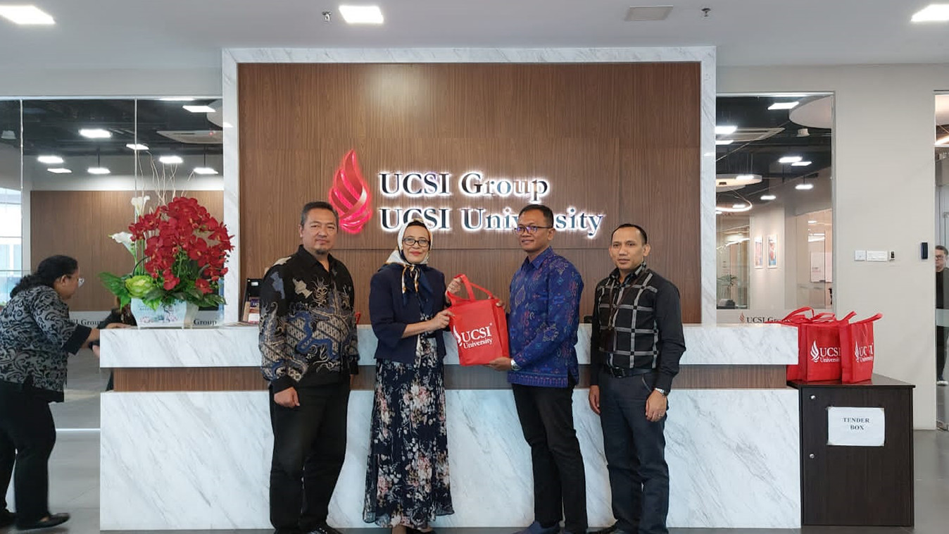 Benchmarking & Penandatanganan MOU di UCSI UNIVERSYTY MALAYSIA